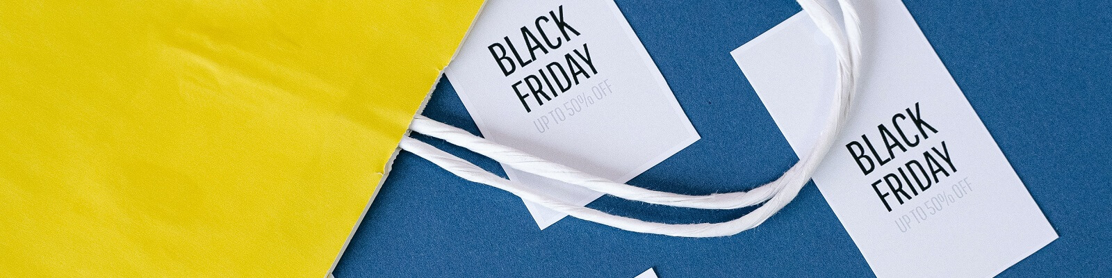 Sacola de compras amarela com etiqueta da Black Friday